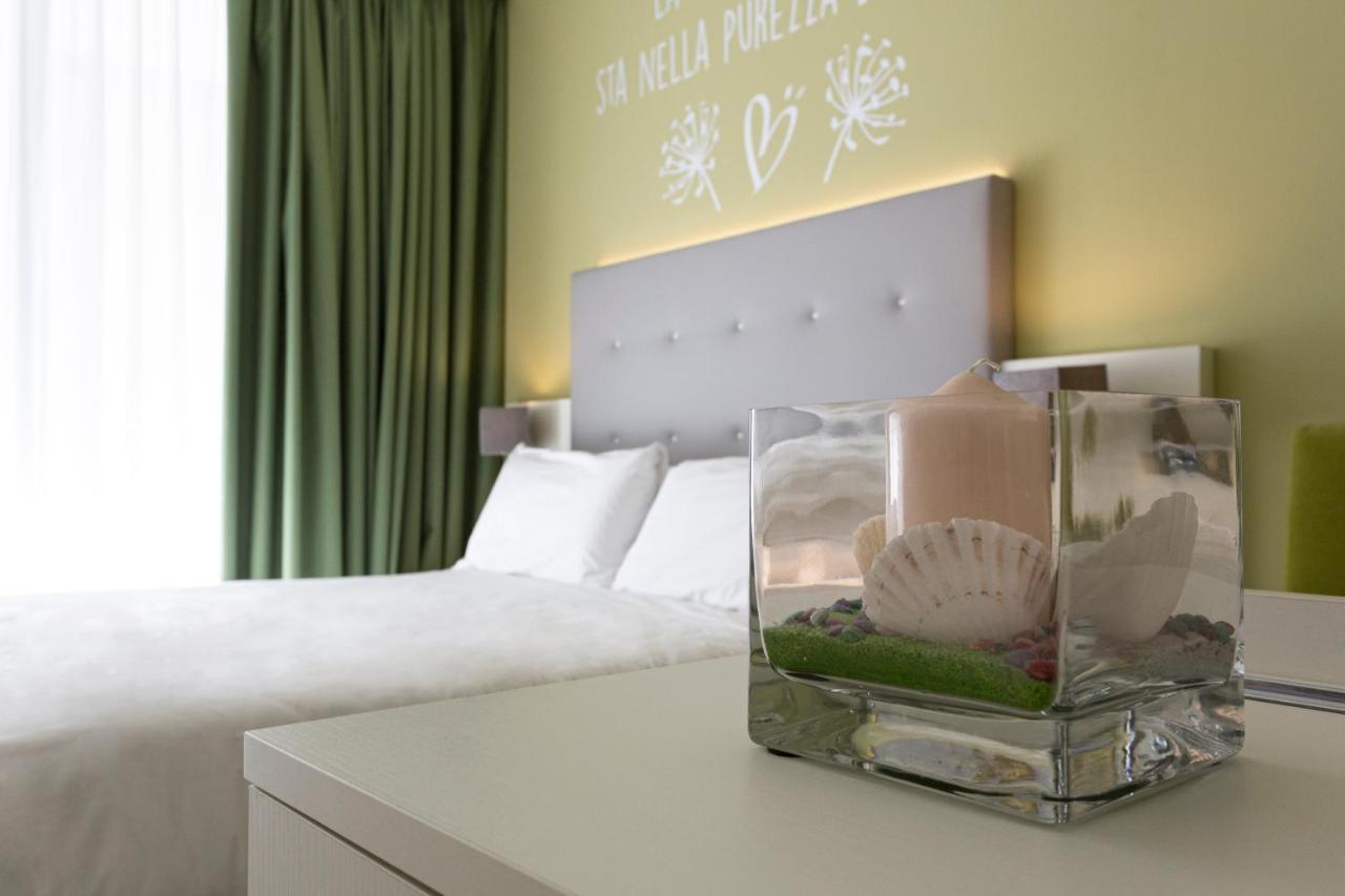 Hotel Amburgo Bibione Bagian luar foto