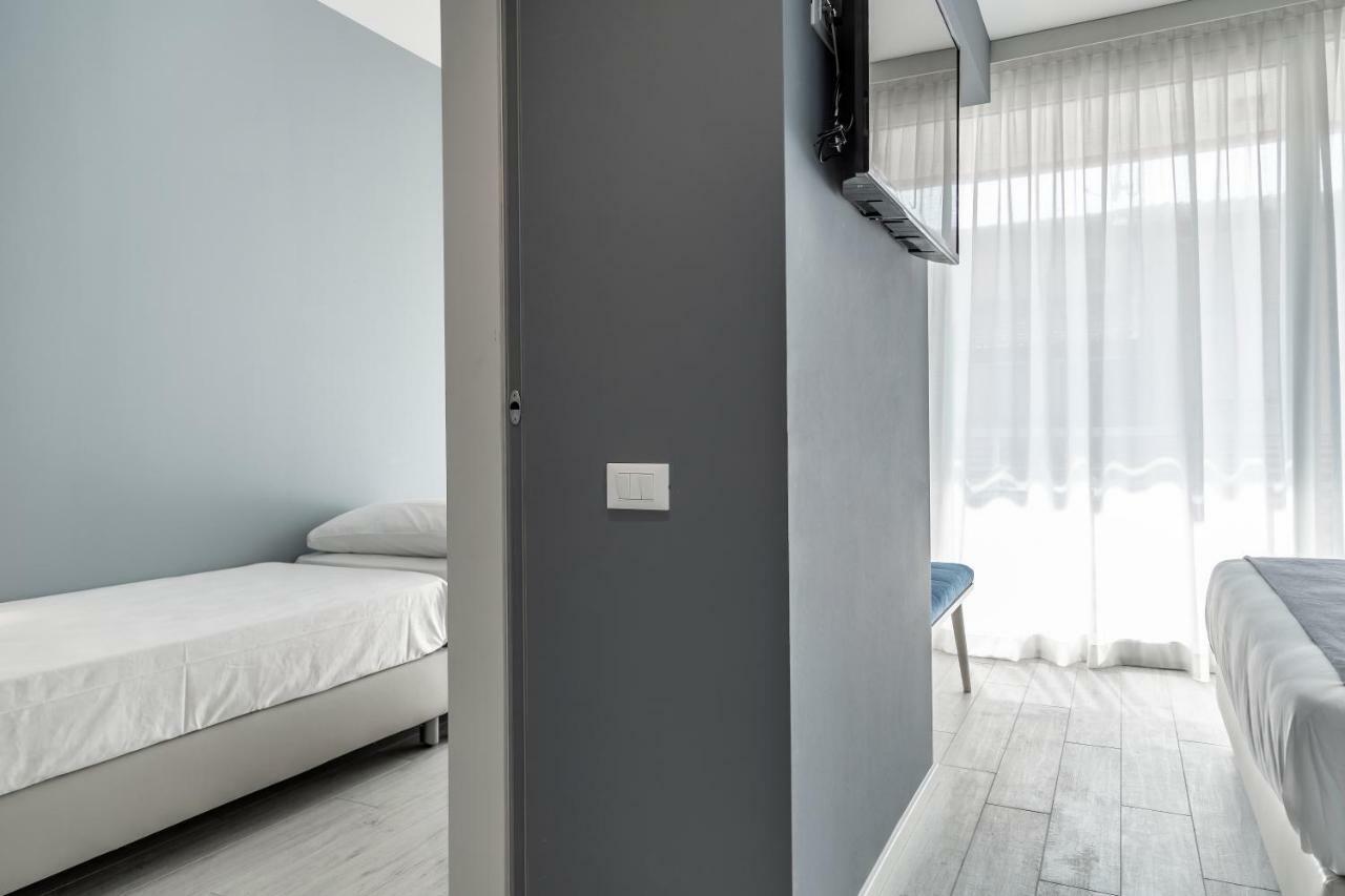 Hotel Amburgo Bibione Bagian luar foto