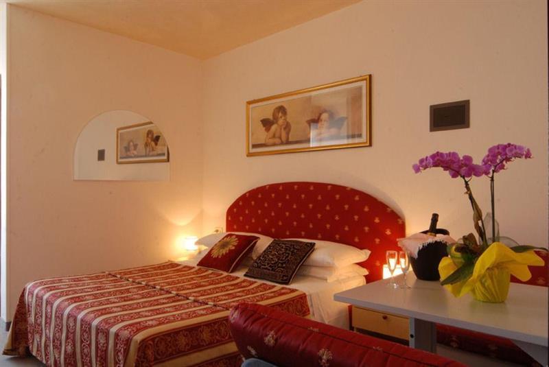 Hotel Amburgo Bibione Bagian luar foto